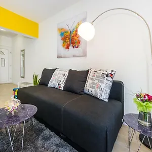 Maras Apartment